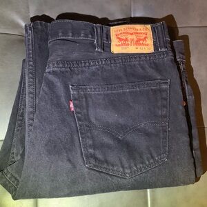 Levi's Men's Dark Gray Relaxed Jeans
